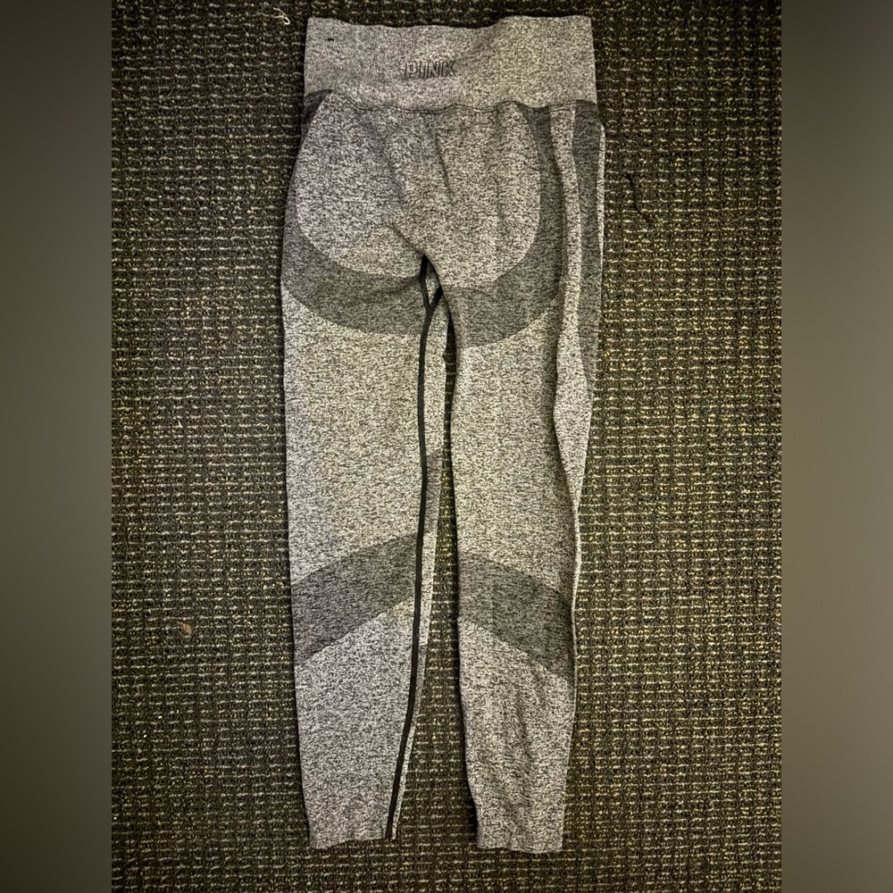 Victoria Secret Pink Workout Shaping Leggings